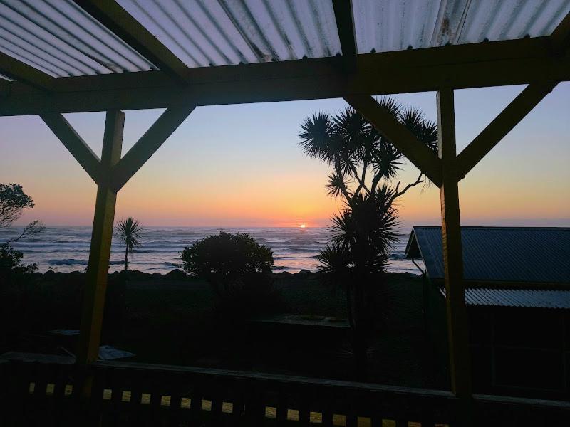 Punakaiki Beach Hostel Экстерьер фото