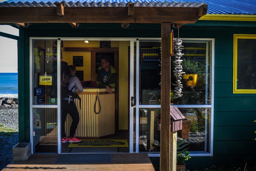 Punakaiki Beach Hostel Экстерьер фото