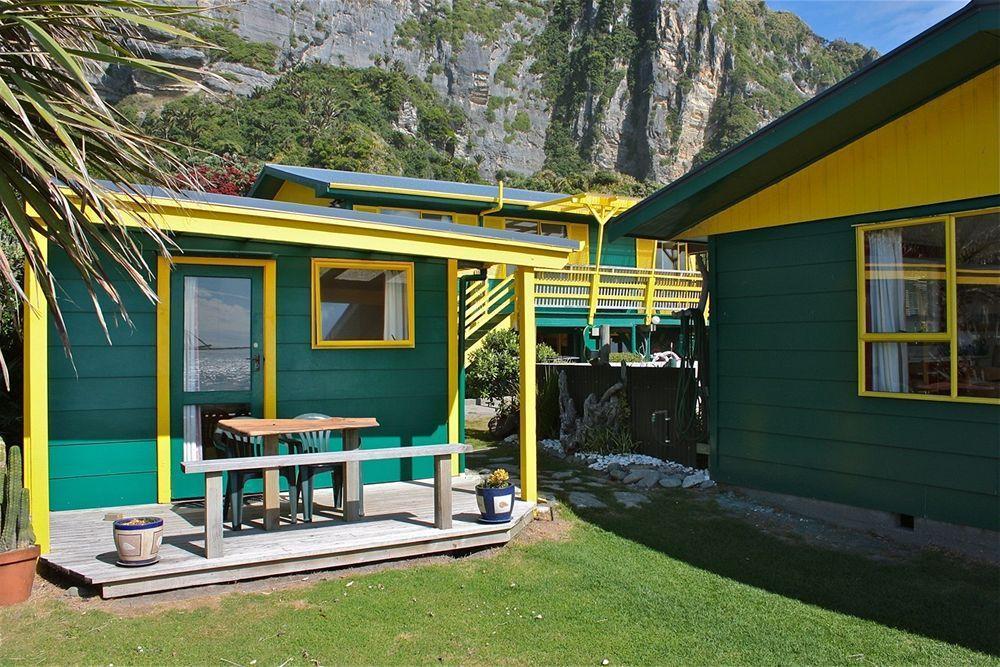 Punakaiki Beach Hostel Экстерьер фото
