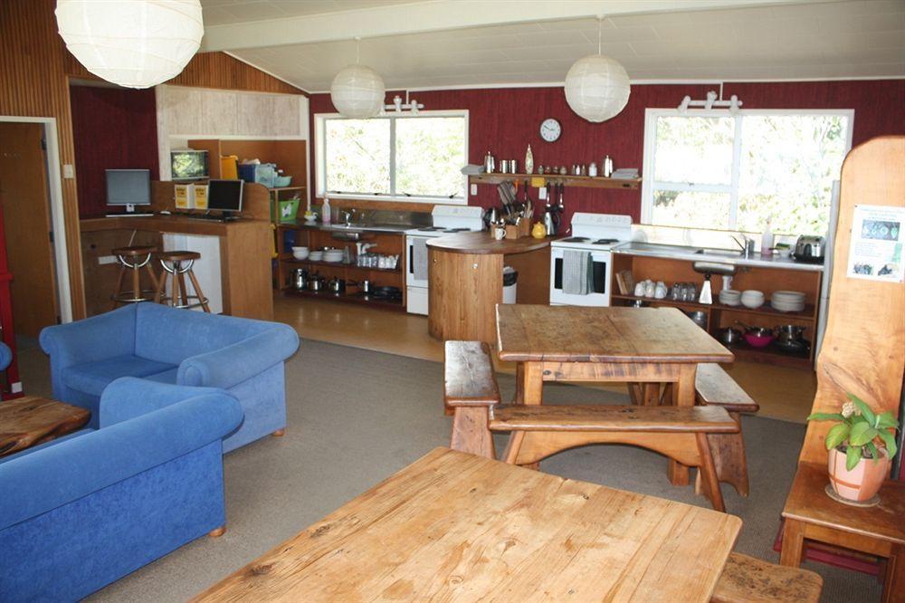 Punakaiki Beach Hostel Экстерьер фото
