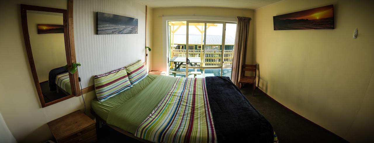 Punakaiki Beach Hostel Экстерьер фото