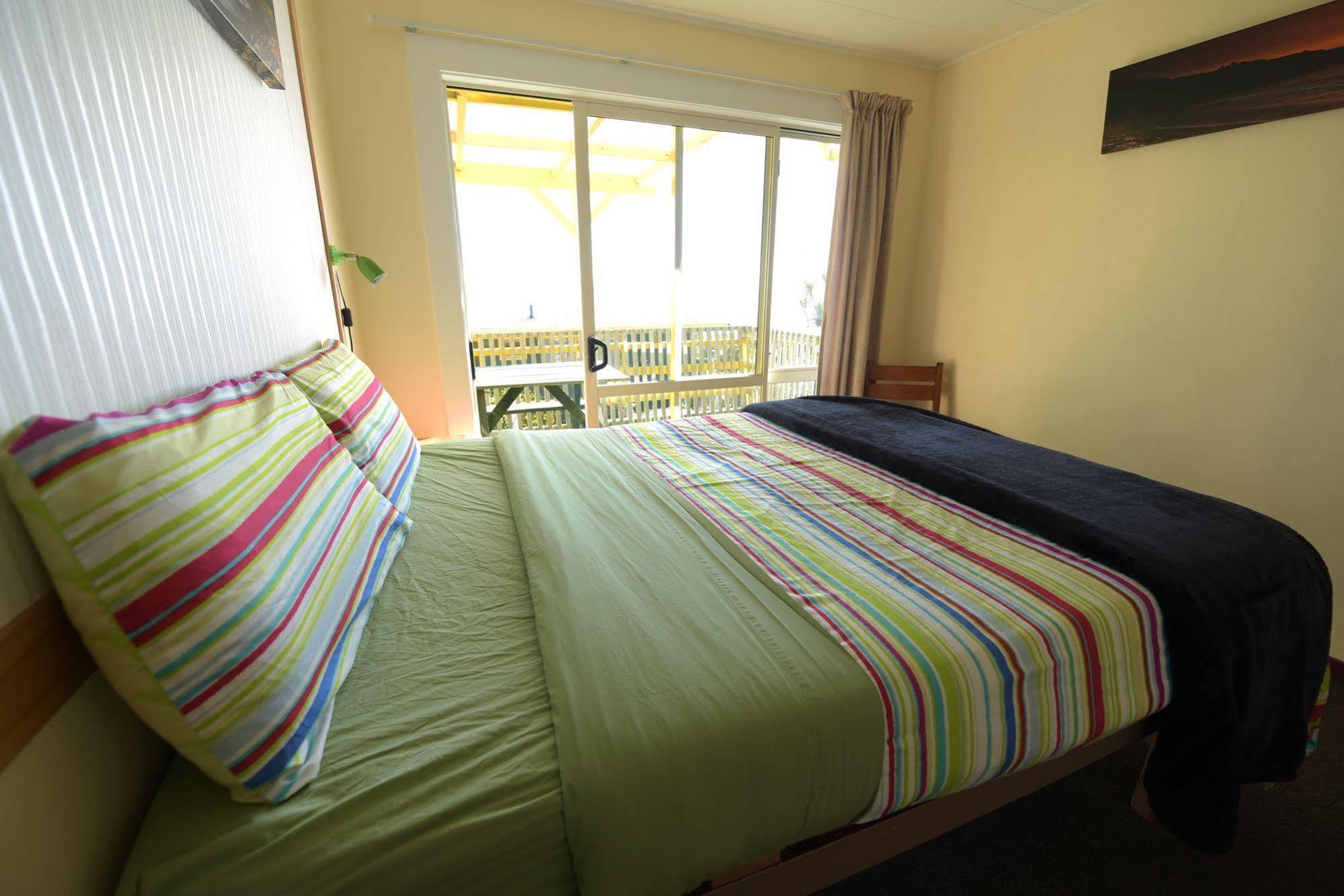 Punakaiki Beach Hostel Экстерьер фото