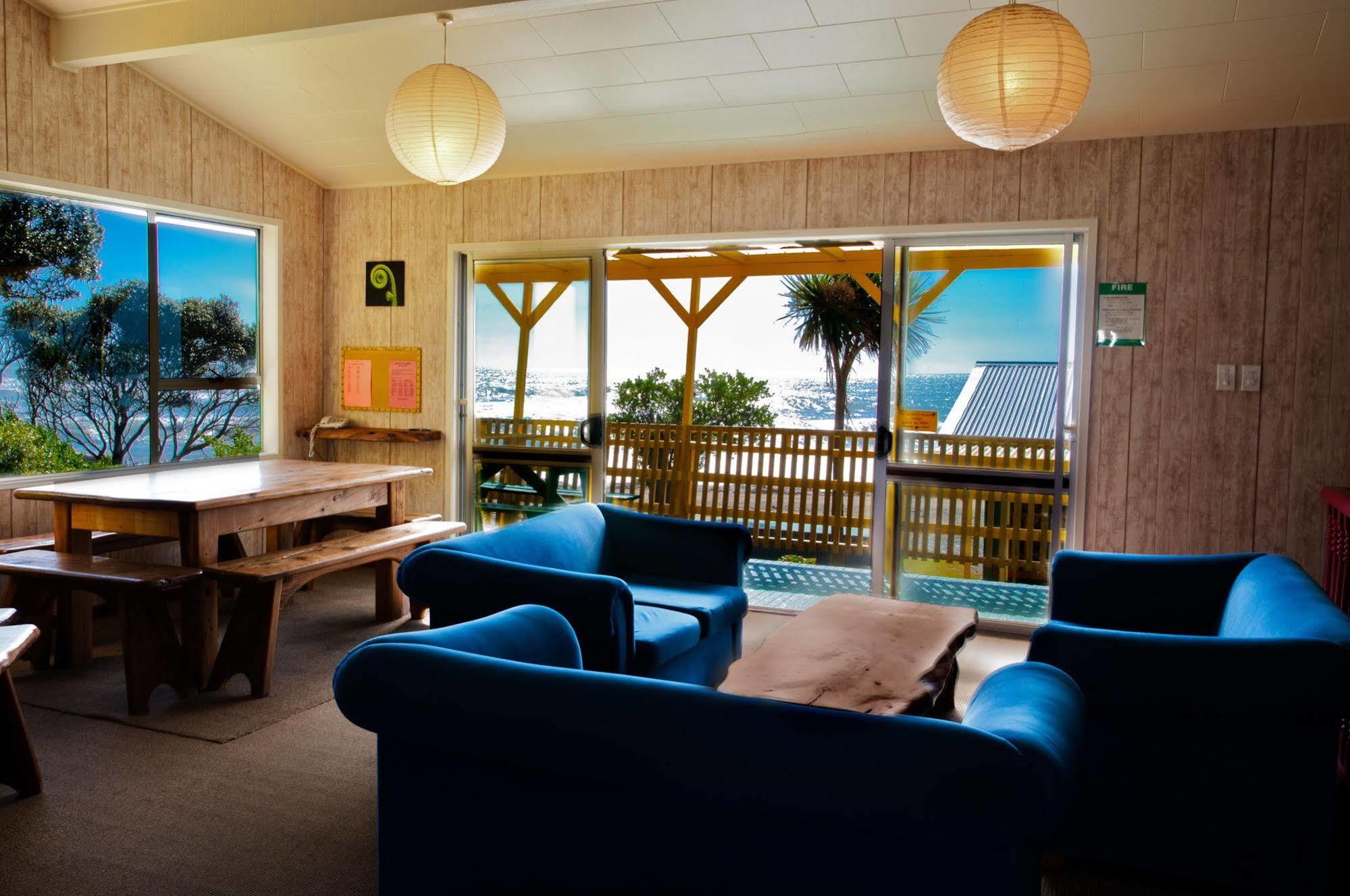 Punakaiki Beach Hostel Экстерьер фото